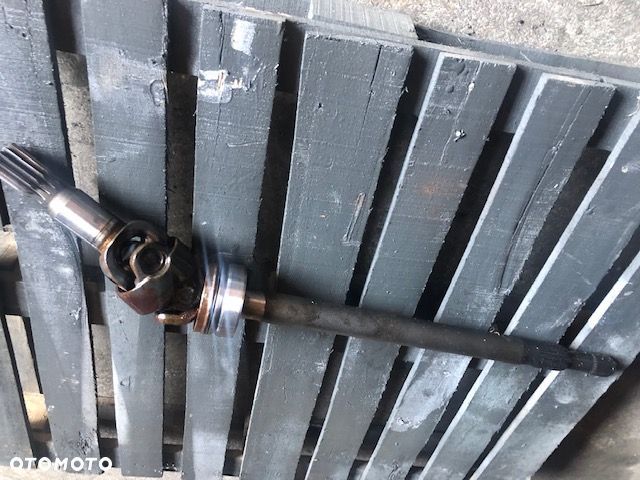 Massey Ferguson - Półoś - 2