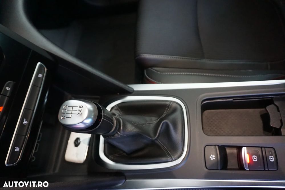 Renault Megane BLUE dCi 115 Techno - 20