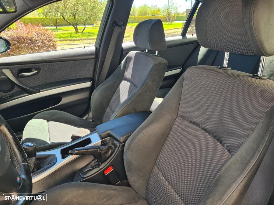 BMW 320 d Navigation - 10
