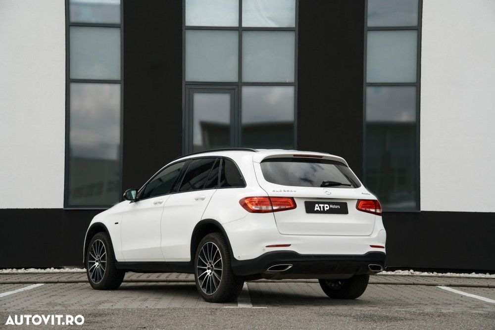 Mercedes-Benz GLC 350 e 4MATIC - 4