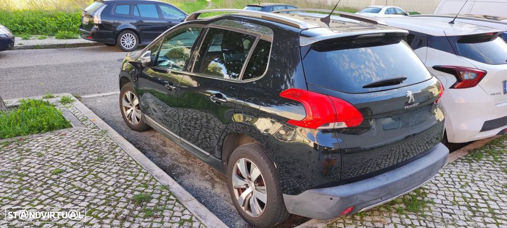 Peugeot 2008 1.6 e-HDi Allure - 4