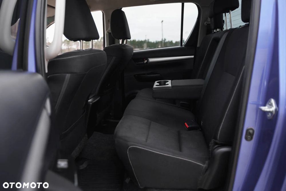 Toyota Hilux 2.8 D-4D Double Cab SR5 4x4 - 22