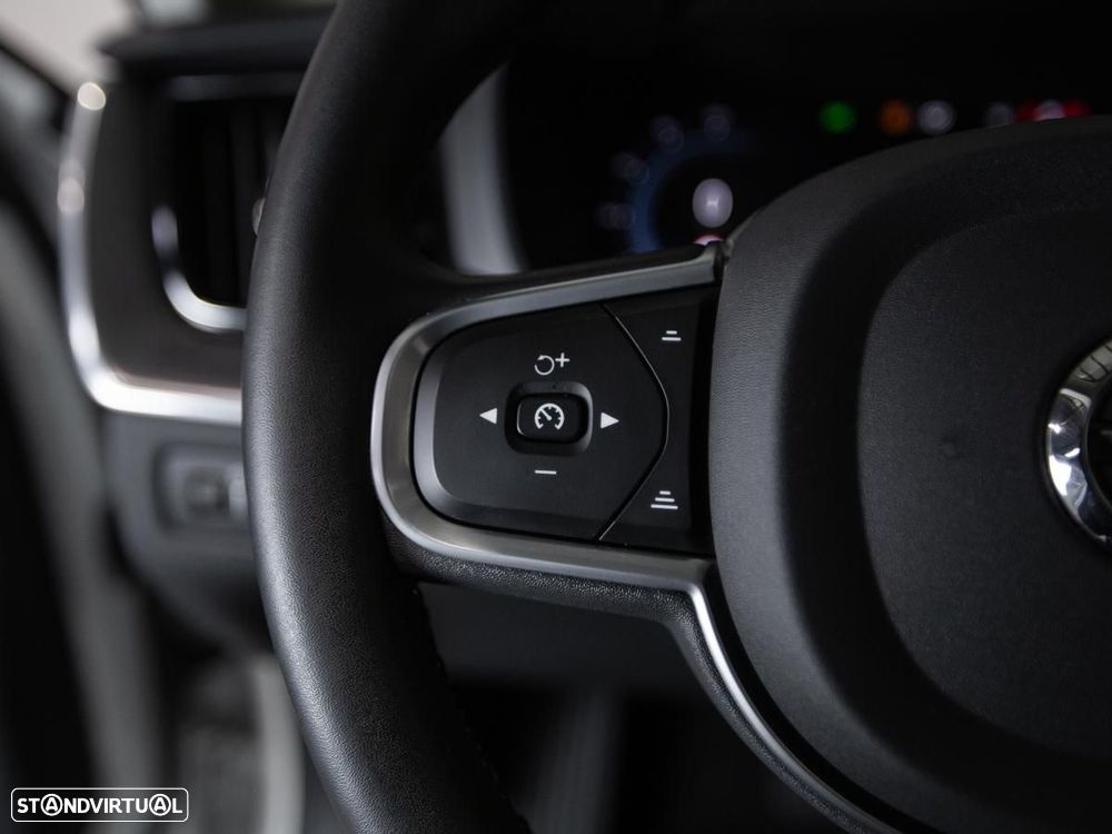 Volvo XC 60 2.0 T6 PHEV Inscription Expression AWD - 18