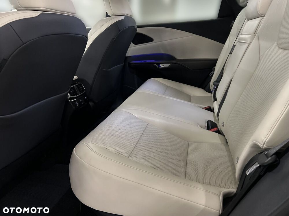 Lexus RX - 11