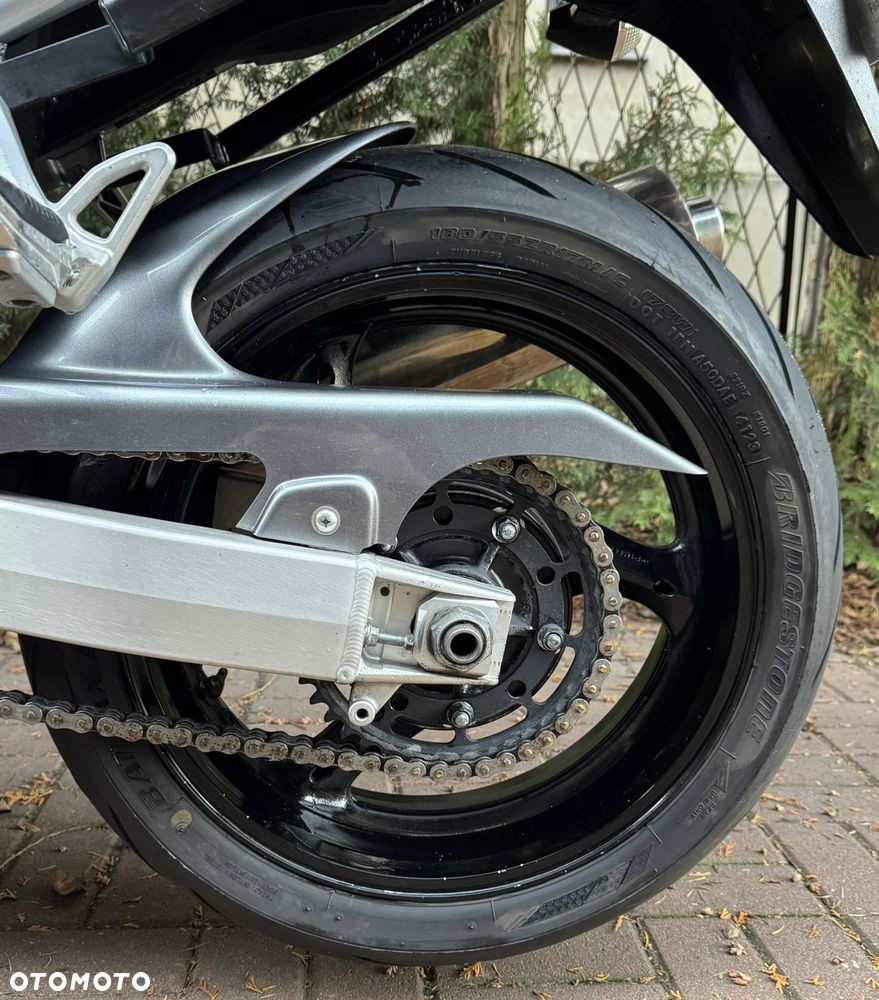 Suzuki Bandit - 11