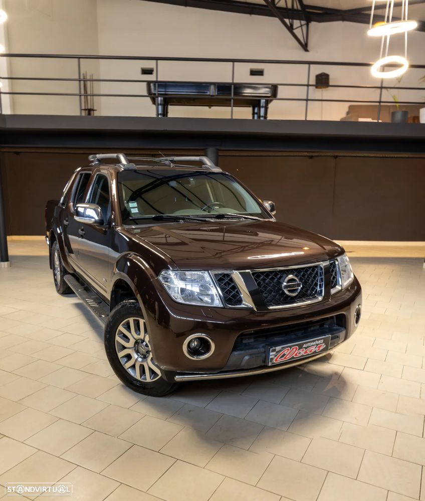 Nissan Navara 3.0 dCi V6 CD LE AT 4WD - 2