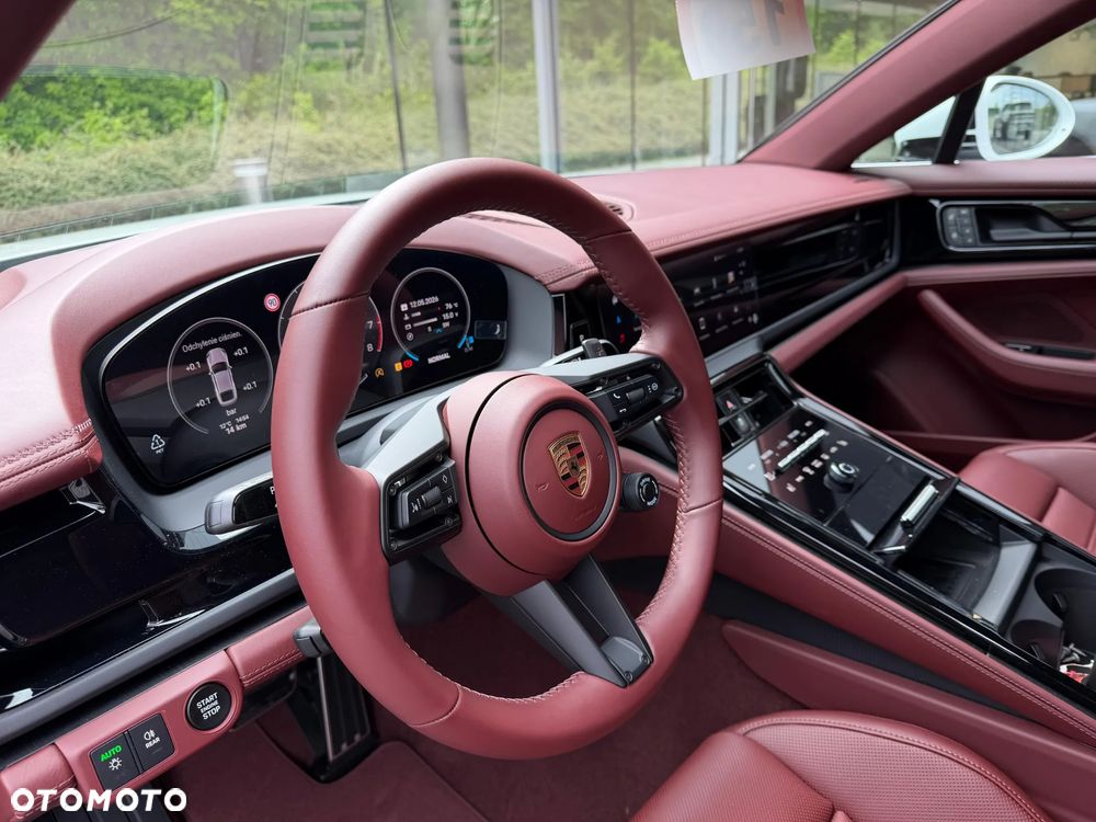 Porsche Panamera 4 - 18