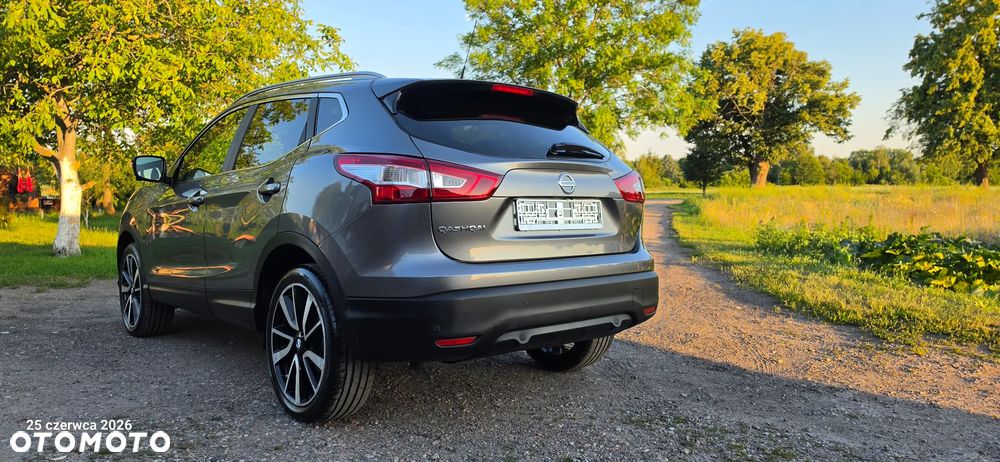 Nissan Qashqai 1.6 dCi Xtronic TEKNA+ - 8