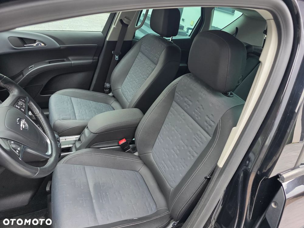 Opel Meriva - 15