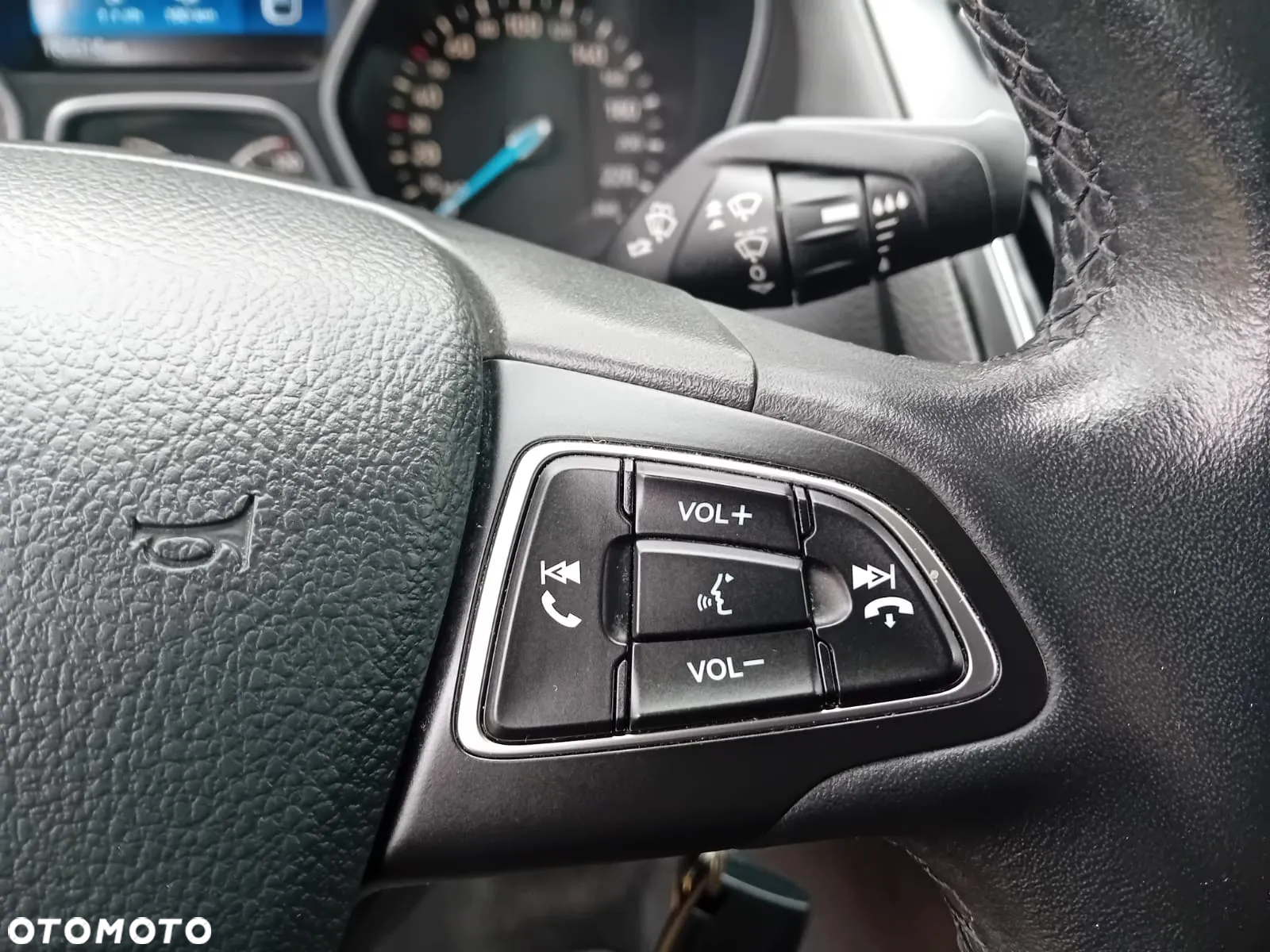 Ford Focus 1.6 Trend - 18