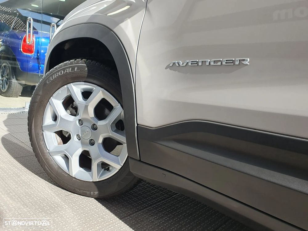 Jeep Avenger 1.2 GSE T3 Altitude - 21