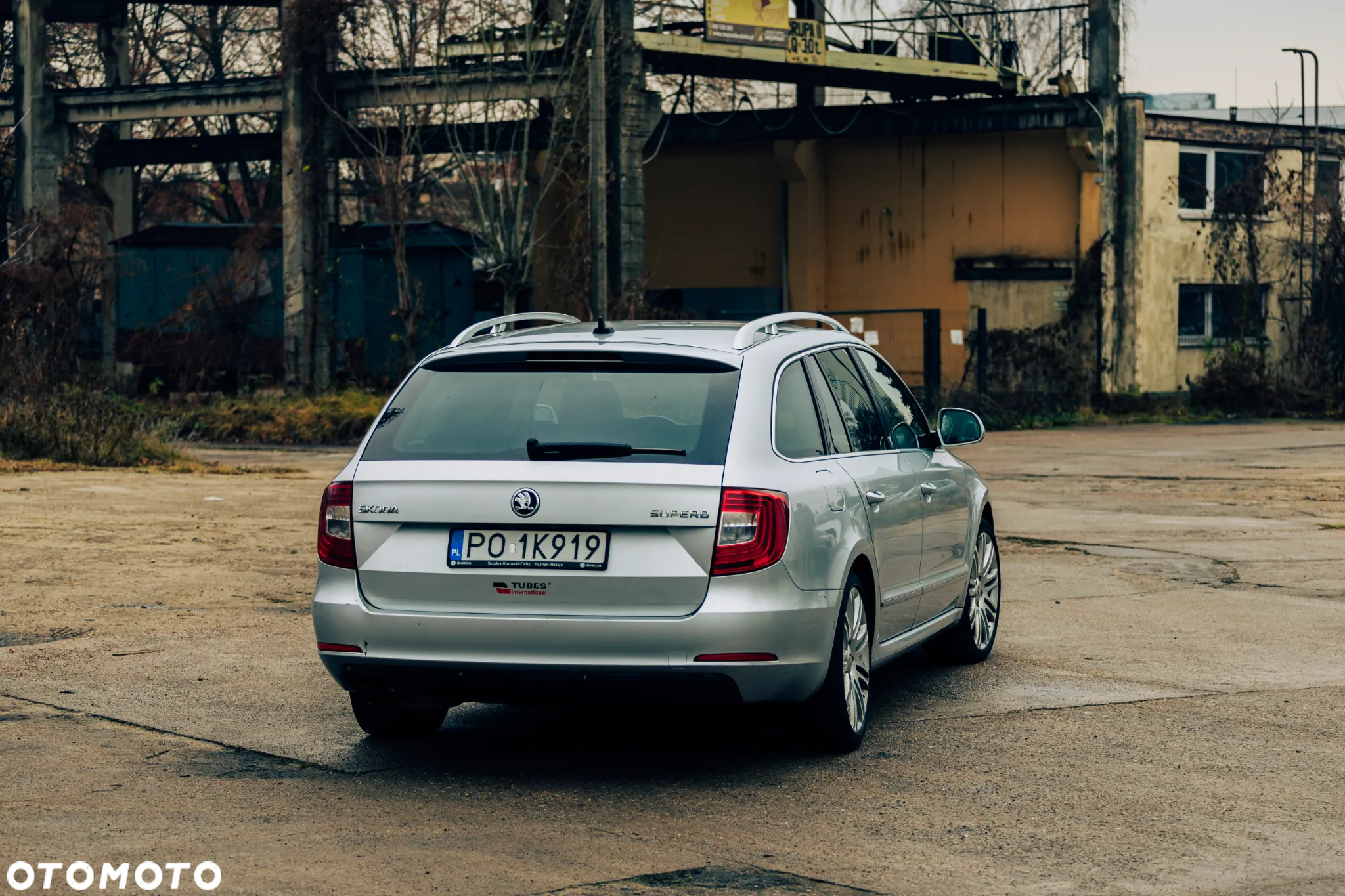 Skoda Superb 2.0 TDI Ambition DSG - 10