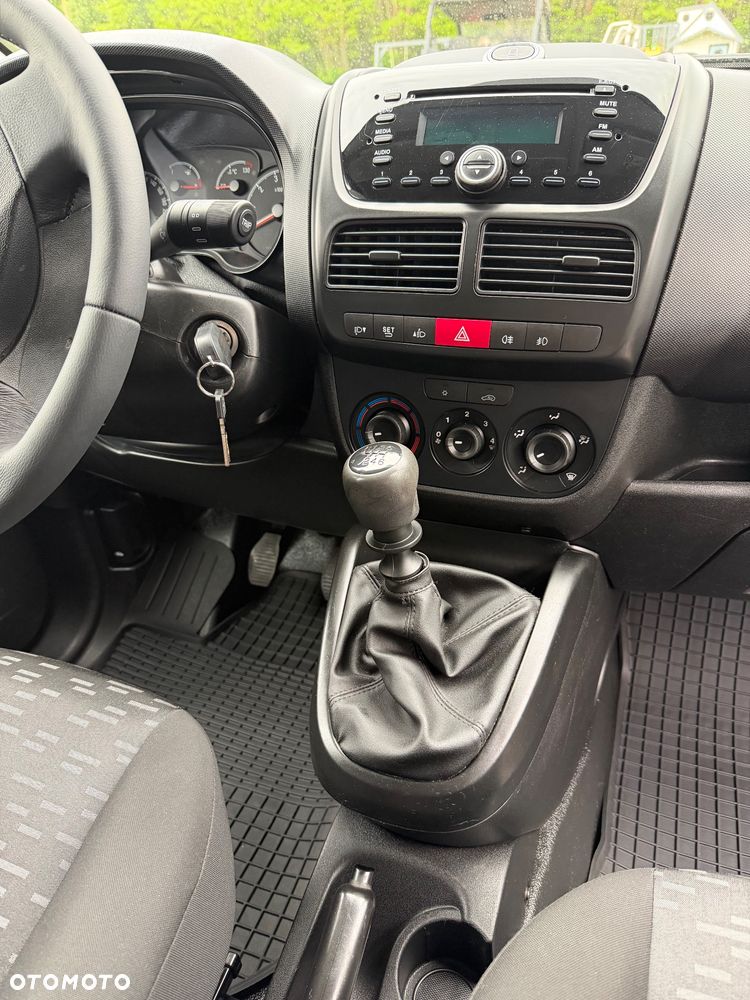 Opel Combo - 13