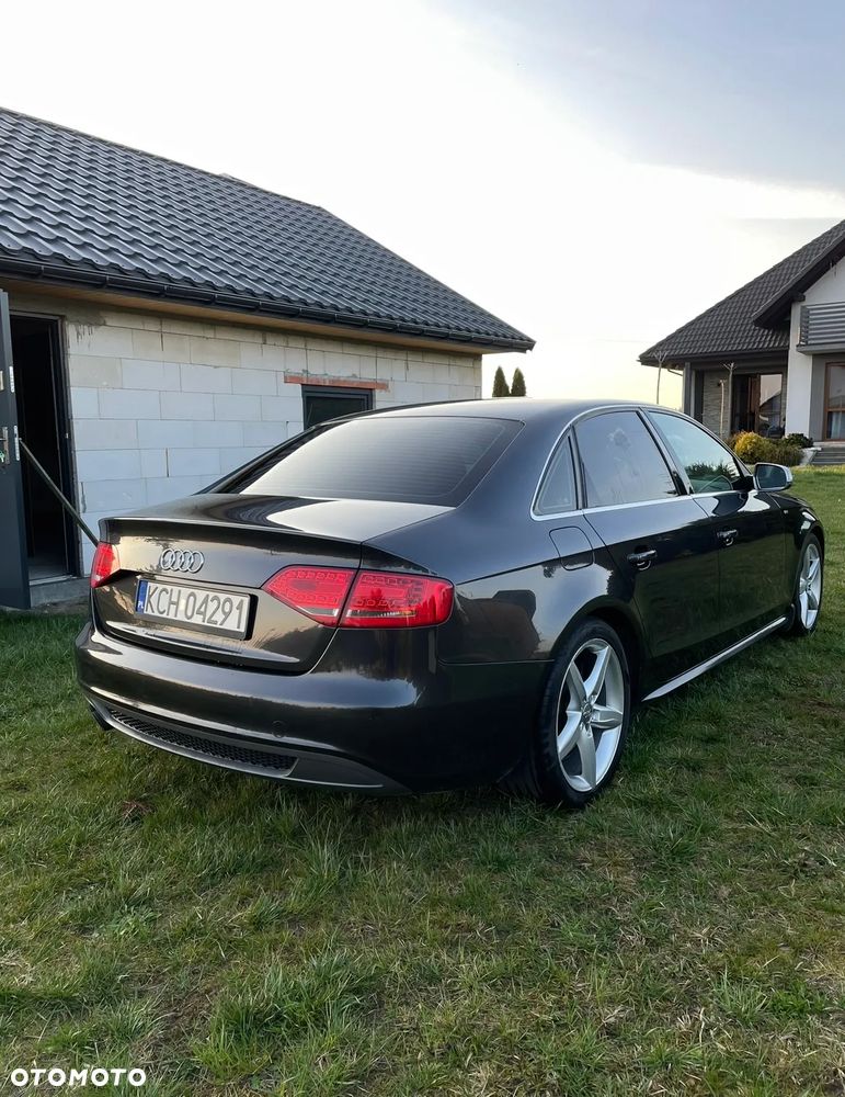 Audi A4 - 4