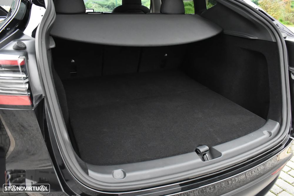 Tesla Model Y Performance Tração Integral - 54