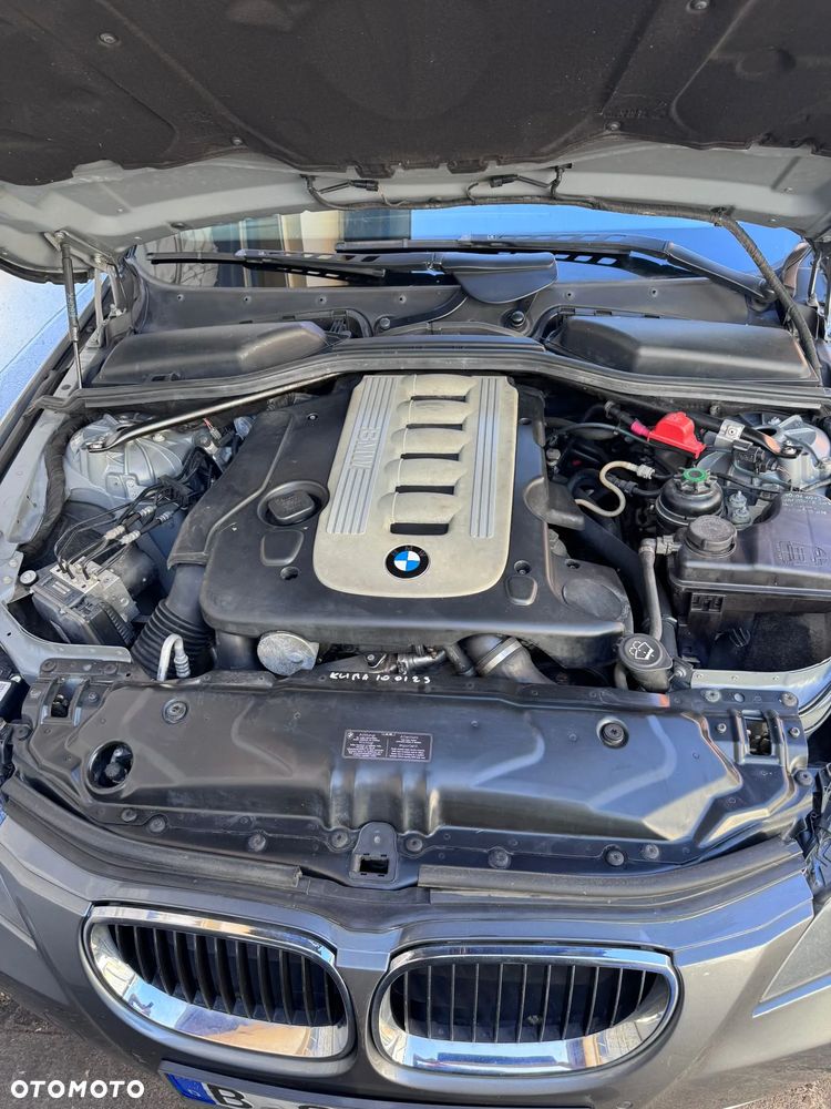 BMW Seria 5 530d - 8