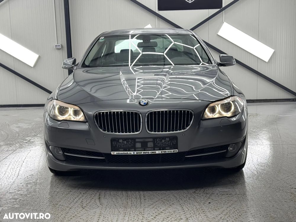 BMW Seria 5 525d Sport-Aut. - 2