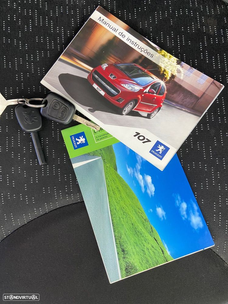 Peugeot 107 1.0 Trendy - 36