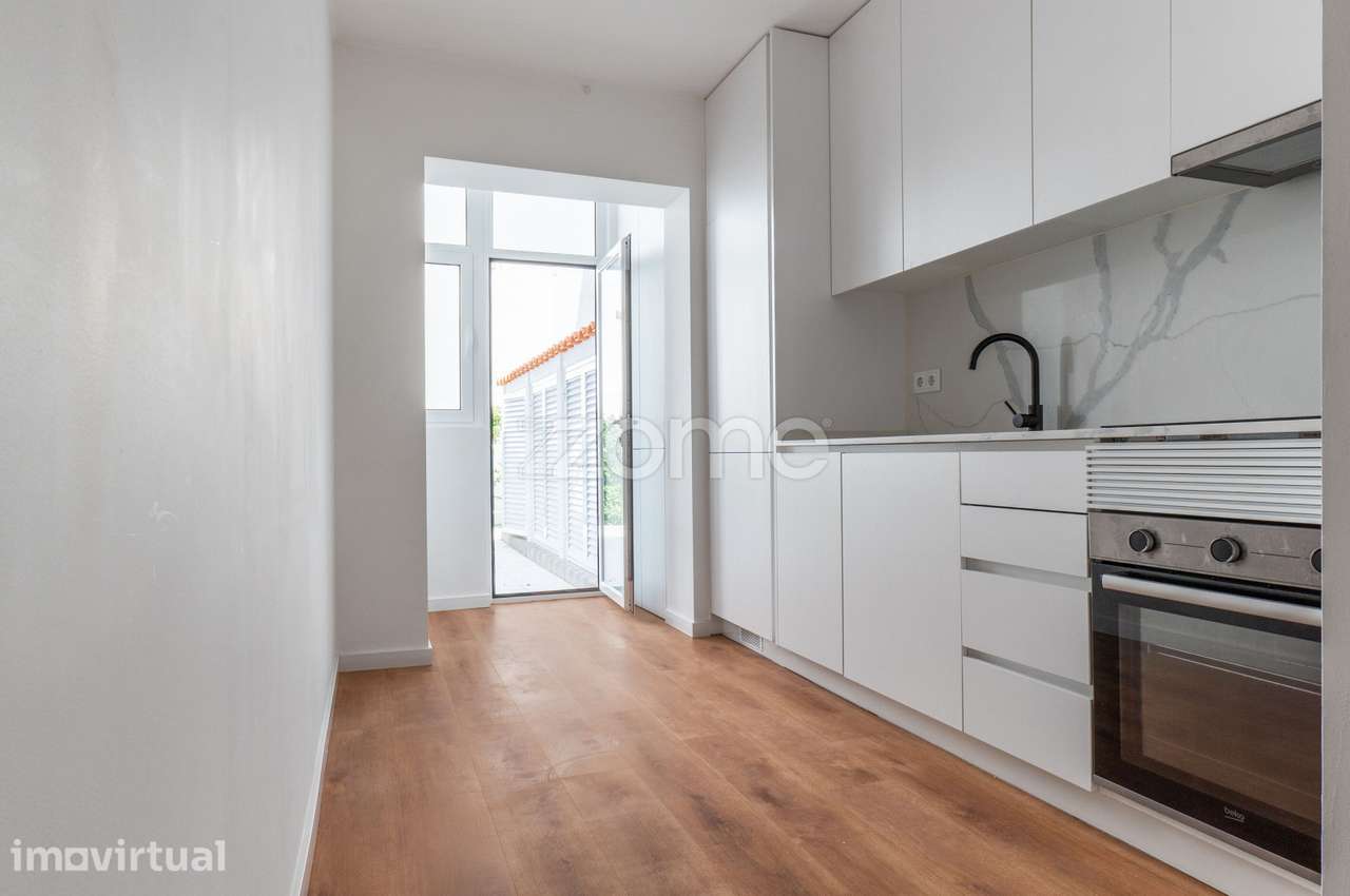 Apartamento T1+1 Baixa da Banheira - Grande imagem: 2/50