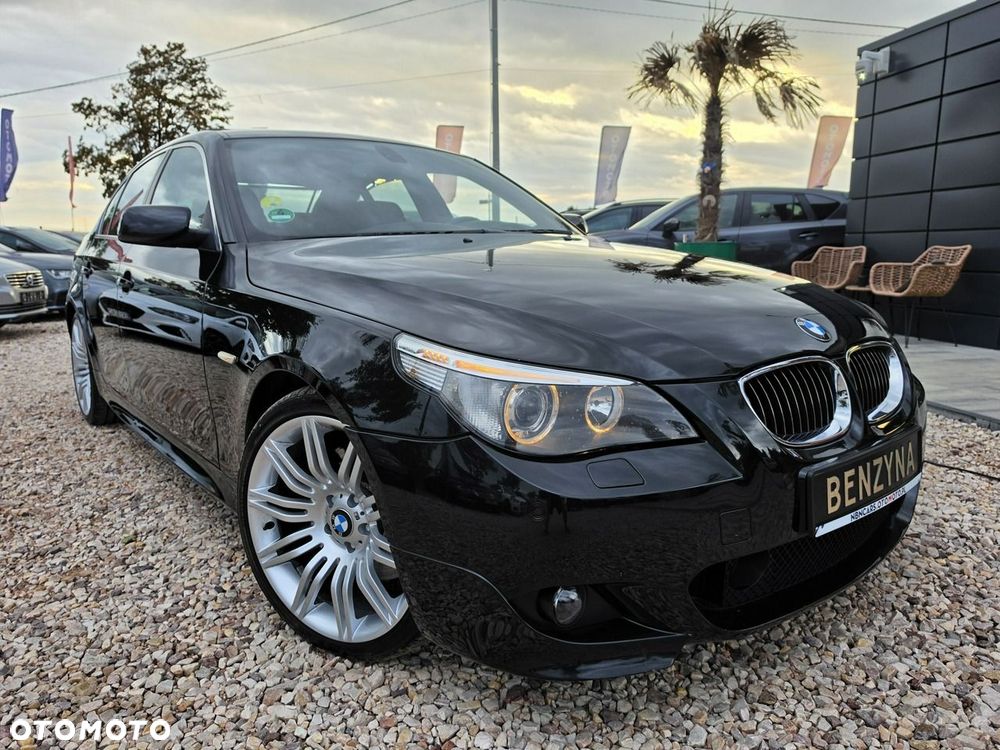 BMW Seria 5 550i - 5