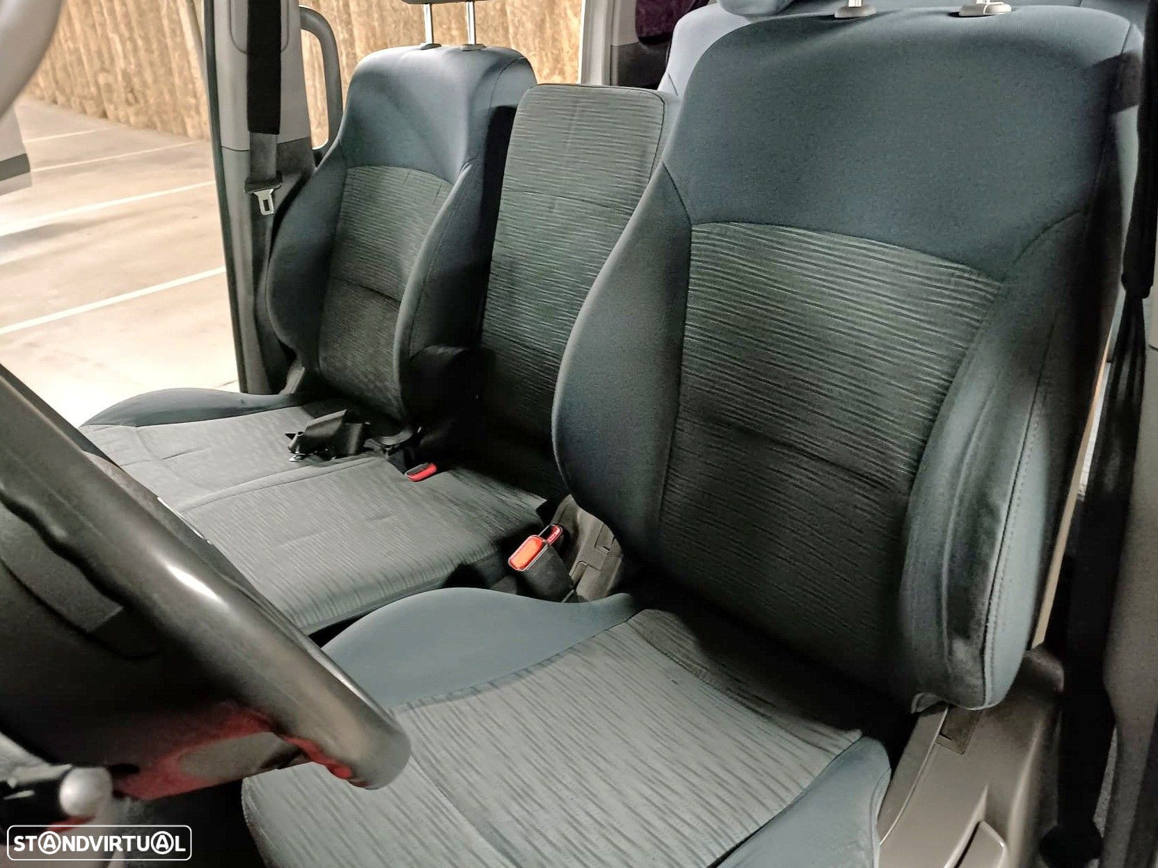 Hyundai H-1 - 18