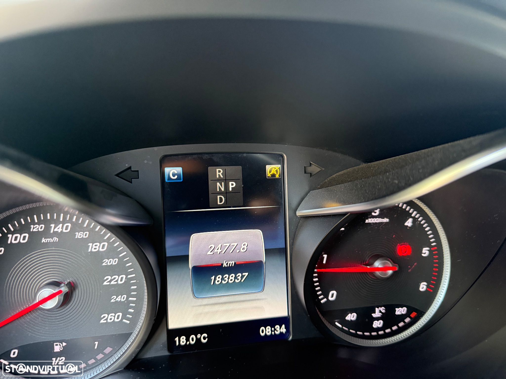Mercedes-Benz GLC 220 d 4Matic 9G-TRONIC AMG Line - 8