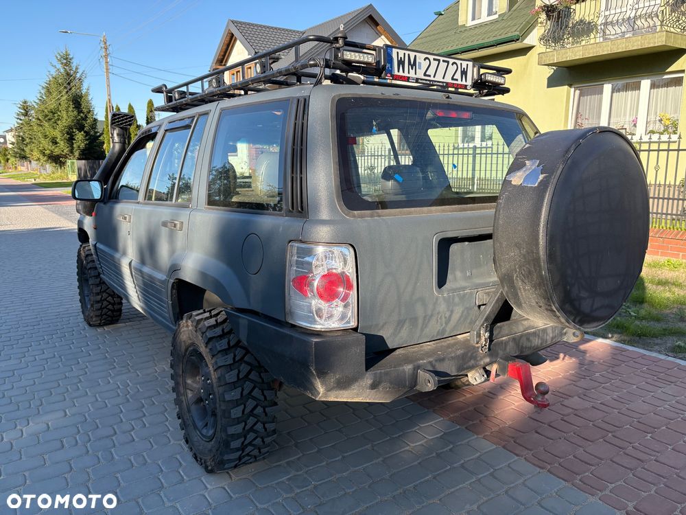 Jeep Grand Cherokee 5.2 Limited - 10