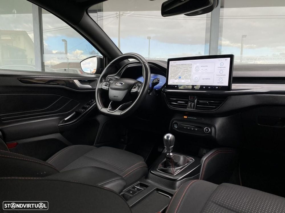 Ford Focus SW 1.0 EcoBoost MHEV ST-Line - 16