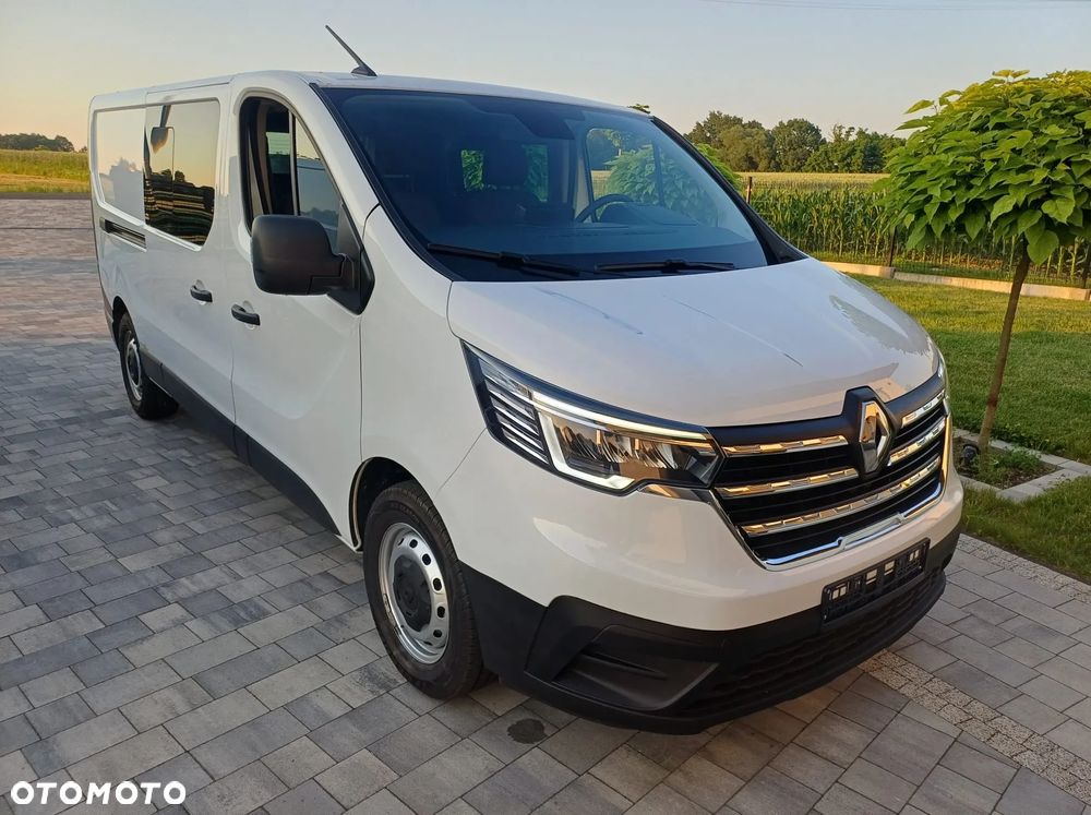 Renault Trafic - 1