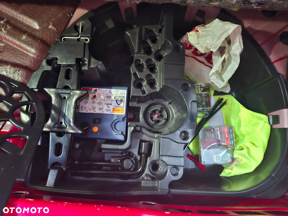 Renault Twingo 1.6 16V Sport - 24
