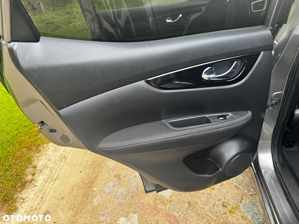 Nissan Qashqai 1.6 DIG-T 360 - 12