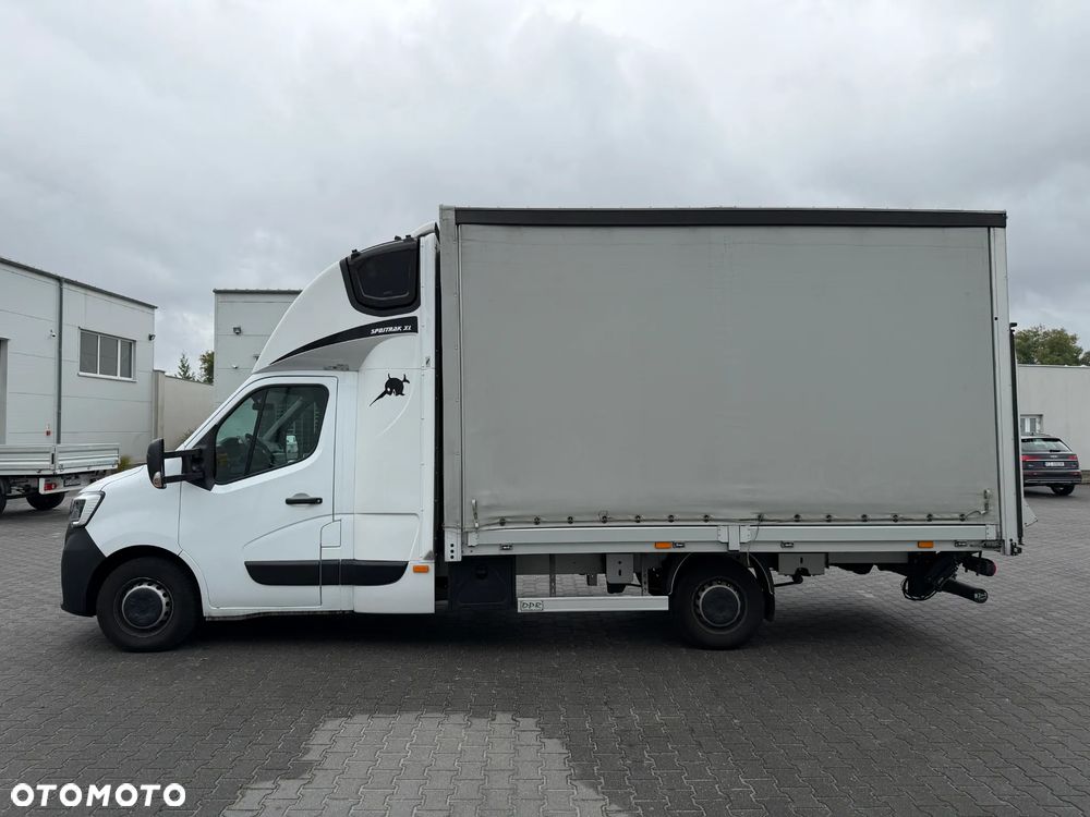 Renault Master - 3
