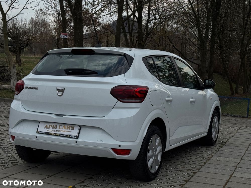 Dacia Sandero - 11