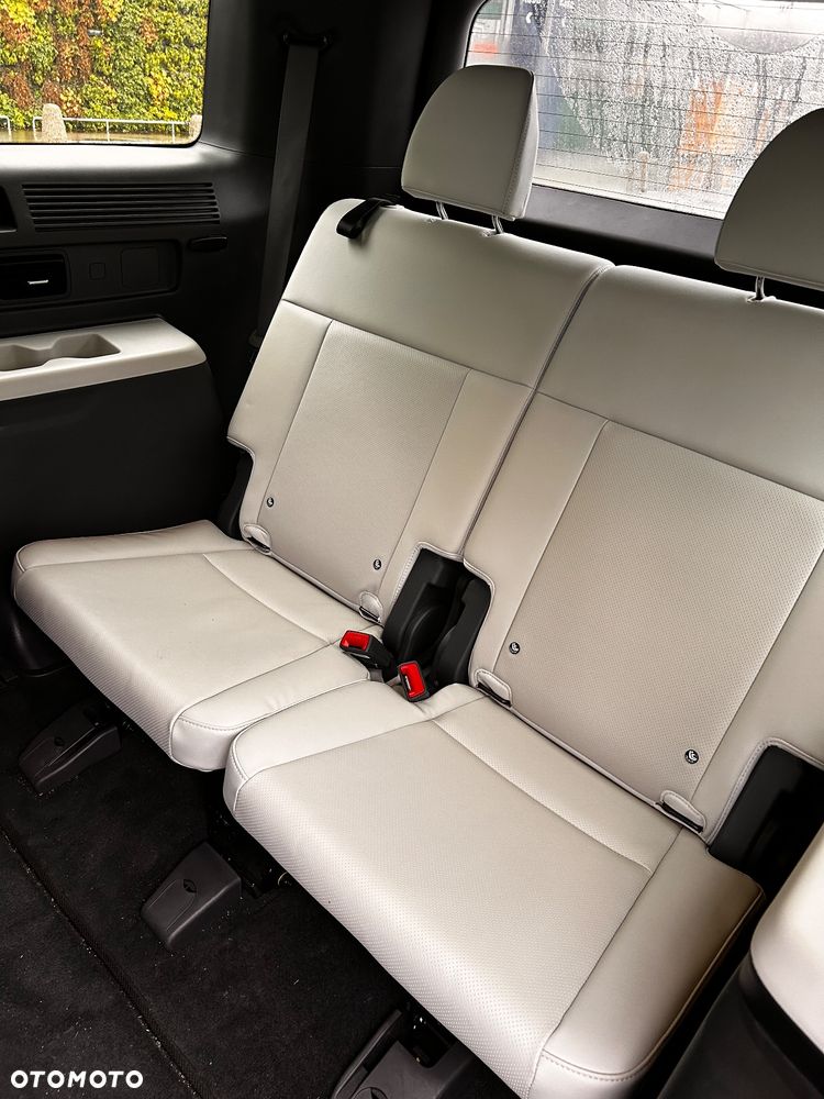 Hyundai Santa Fe - 10