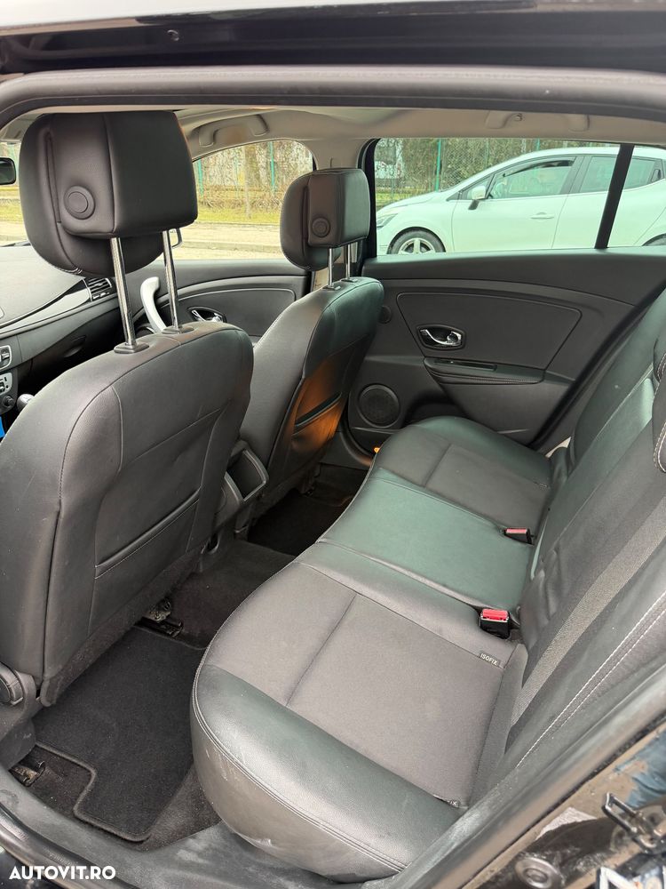 Renault Megane ENERGY dCi 110 Start & Stop Bose Edition - 5