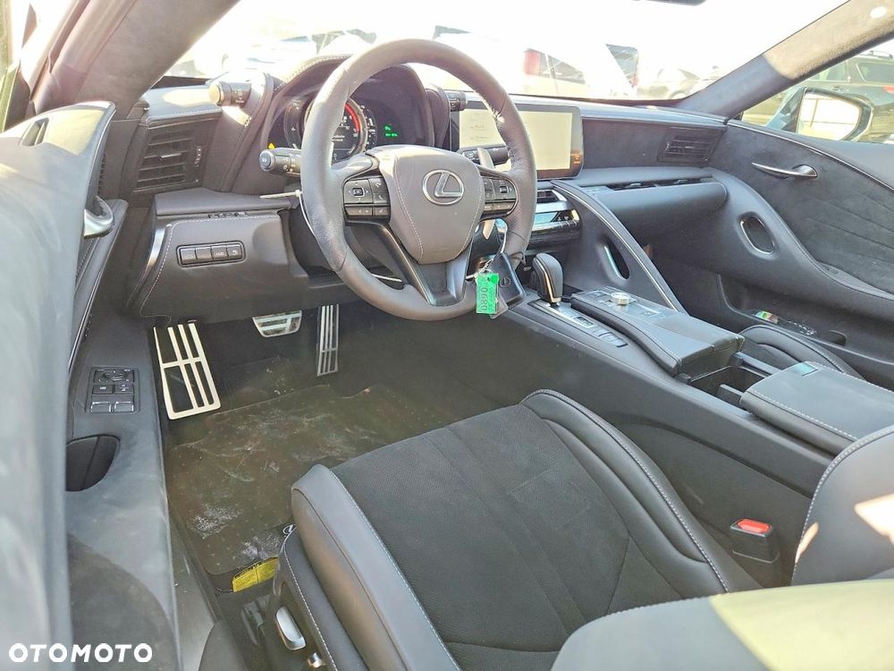 Lexus LC - 9
