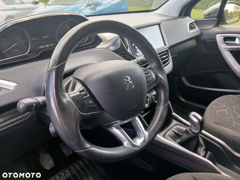 Peugeot 2008 1.2 Pure Tech Active EU6 - 2