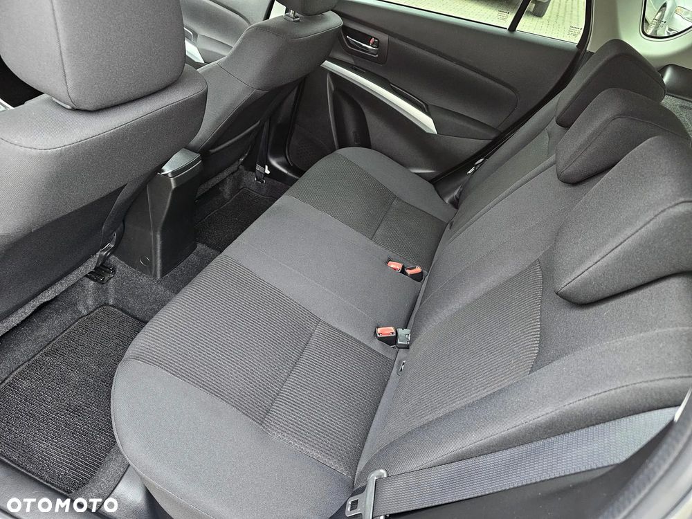 Suzuki SX4 S-Cross 1.4 Boosterjet Hybrid Comfort - 25