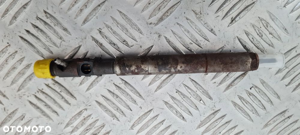 Ssangyong Actyon I 2.0 Wtryskiwacz Paliwa - 7