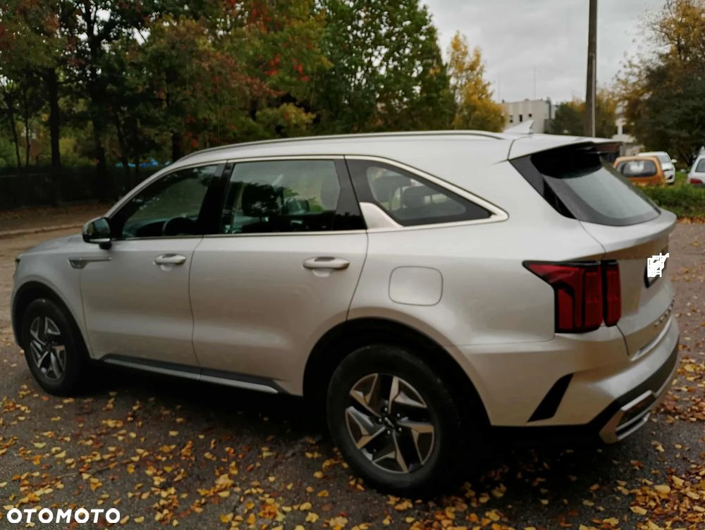 Kia Sorento 1.6 T-GDI HEV M 7os - 1
