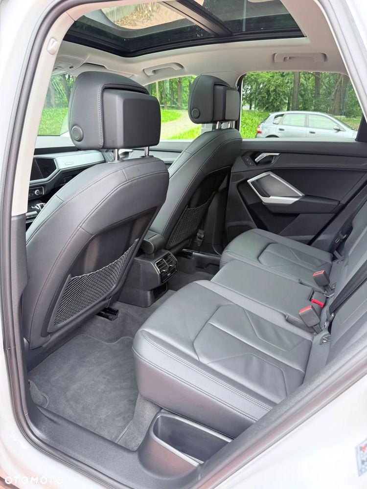 Audi Q3 40 TFSI Quattro S tronic - 17