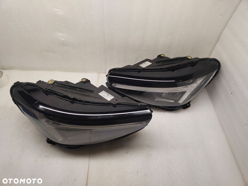volvo xc40 lift full led base komplet lamp przednich 32338909, 32404665 - 2