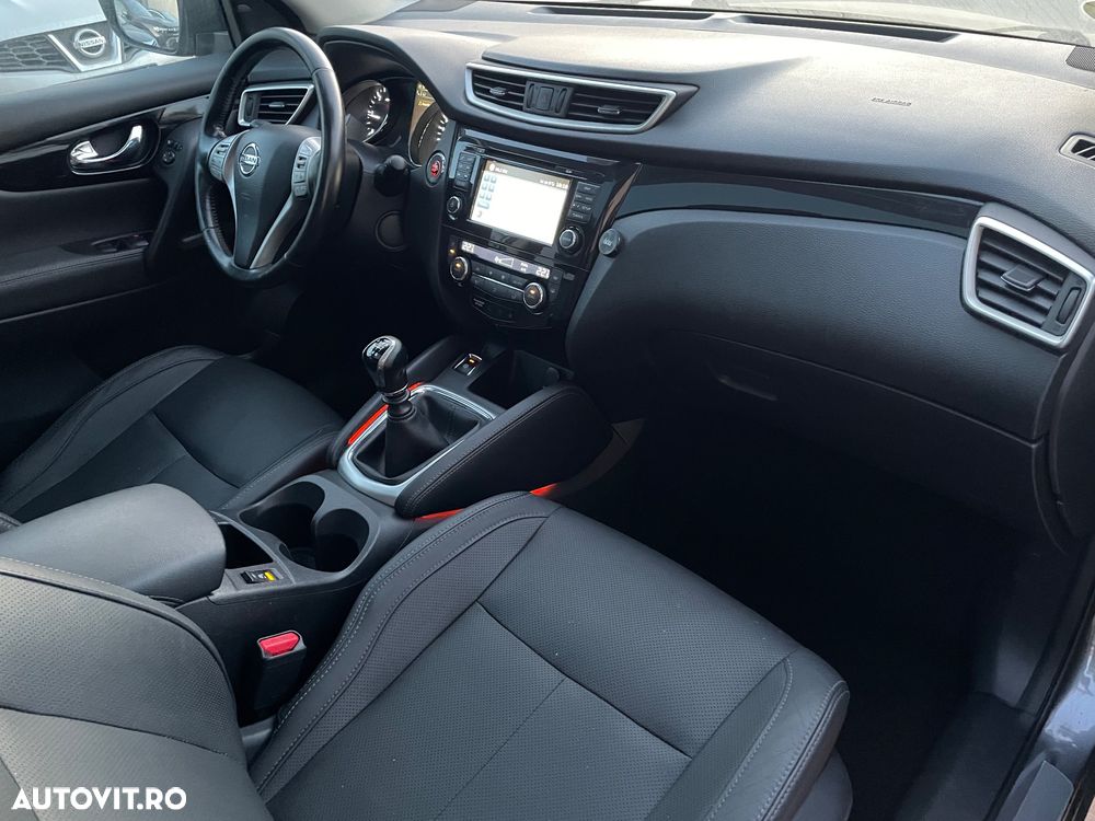 Nissan Qashqai 1.5 DCI Start/Stop Tekna - 17