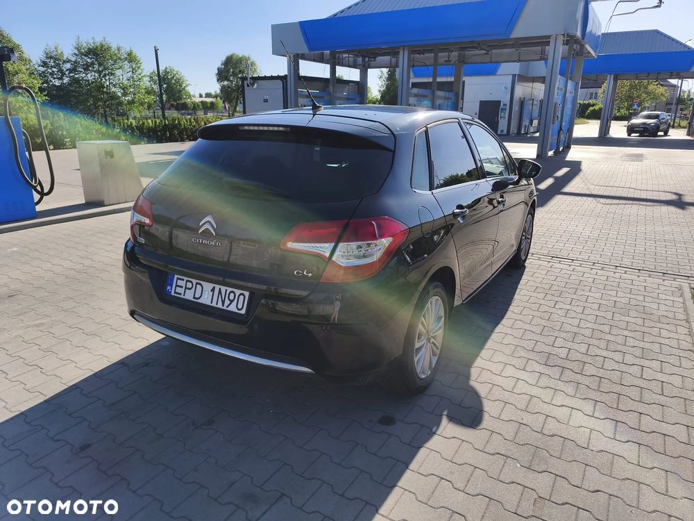 Citroën C4 1.6 HDi Exclusive - 2