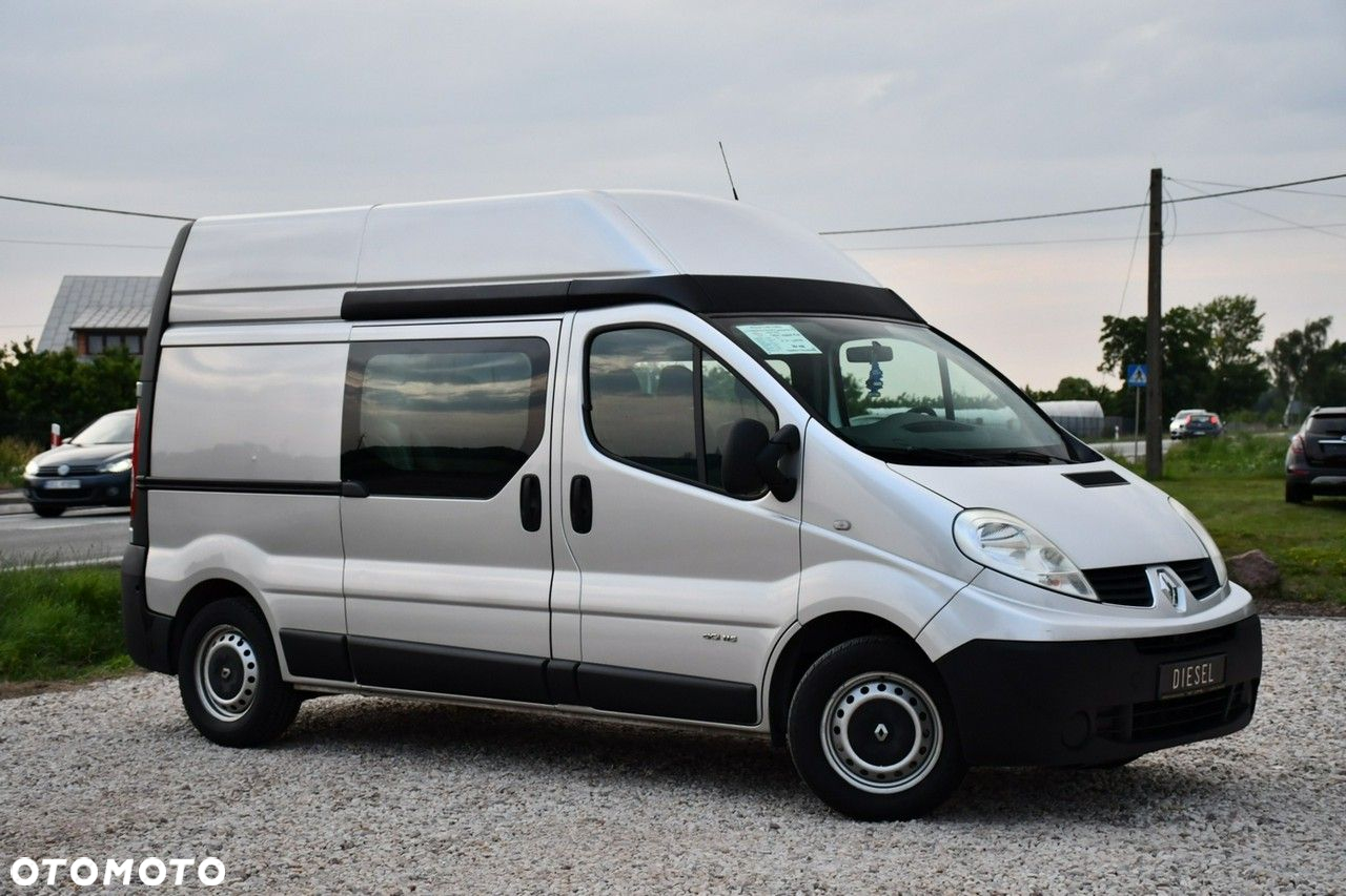 Renault Trafic - 9