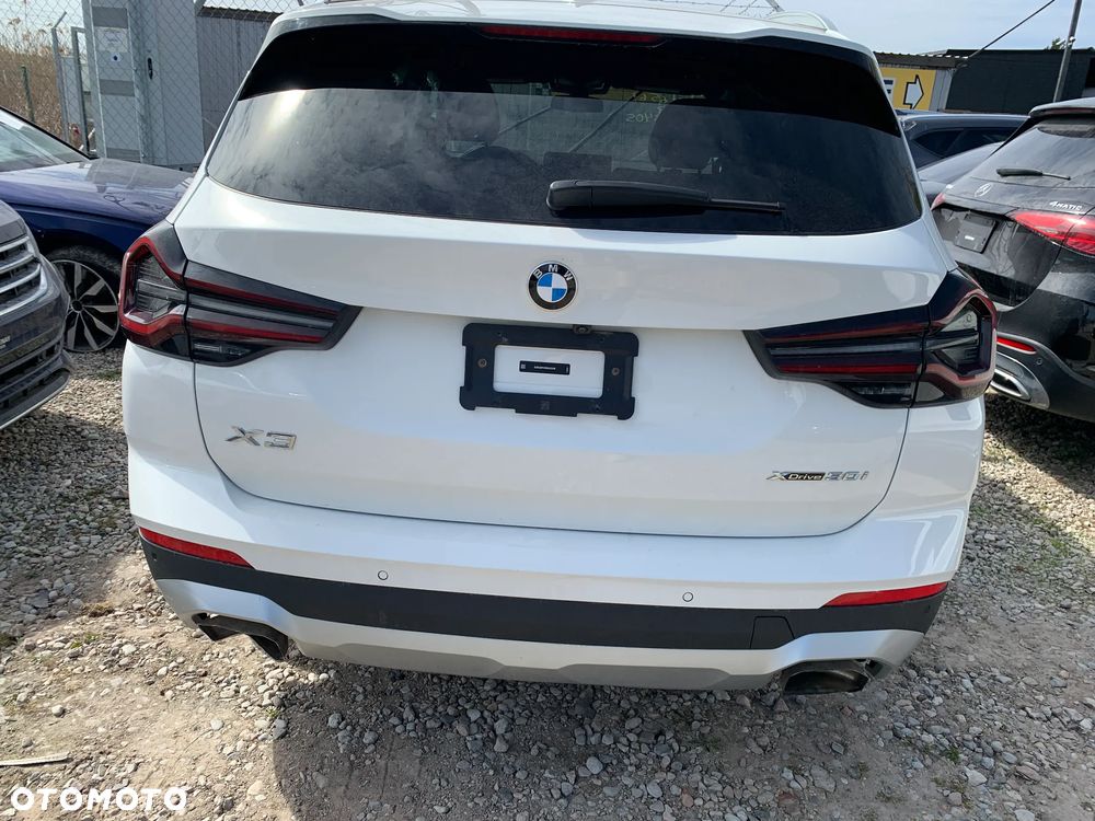 BMW X3 xDrive30i - 8