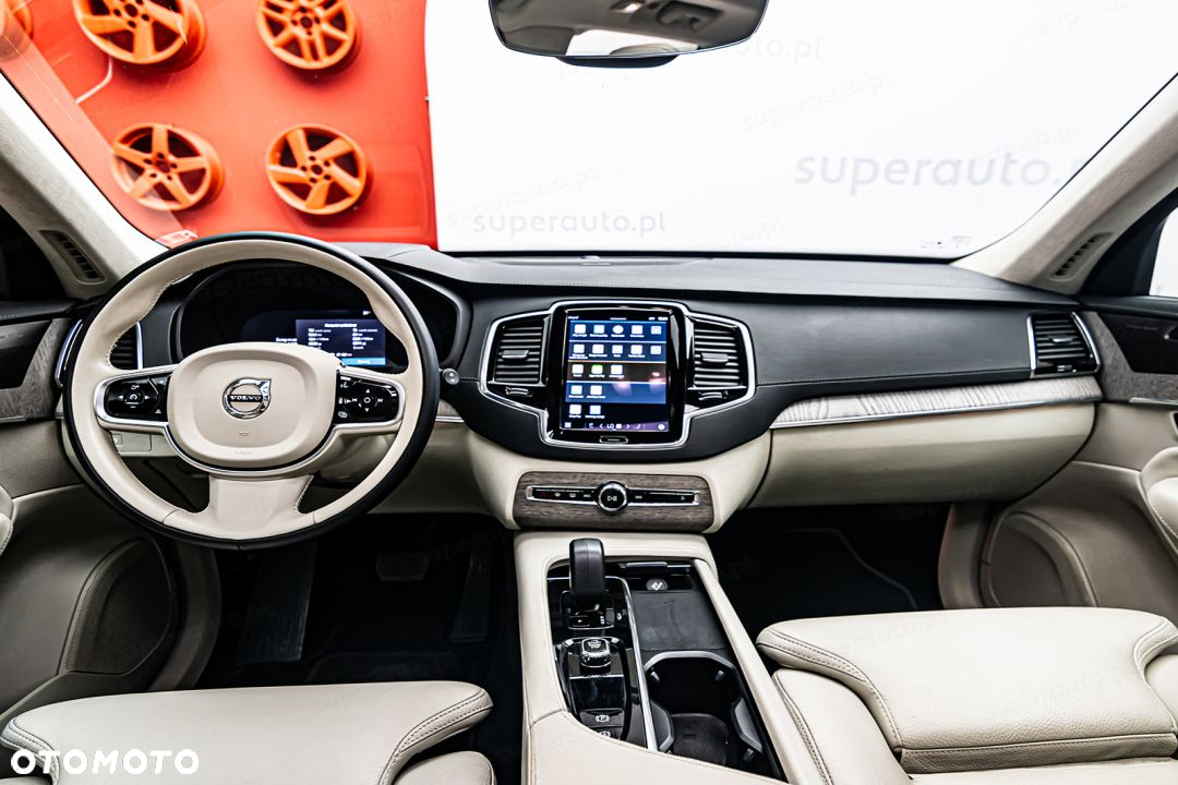 Volvo XC 90 - 14