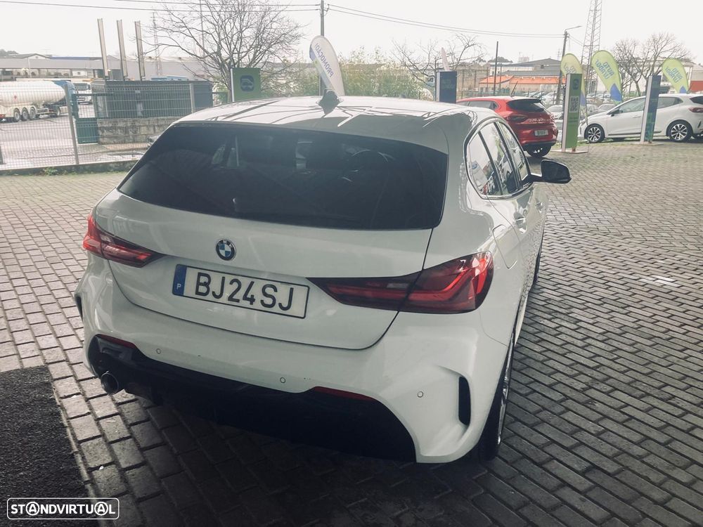 BMW 116 d Pack Desportivo M Auto - 7