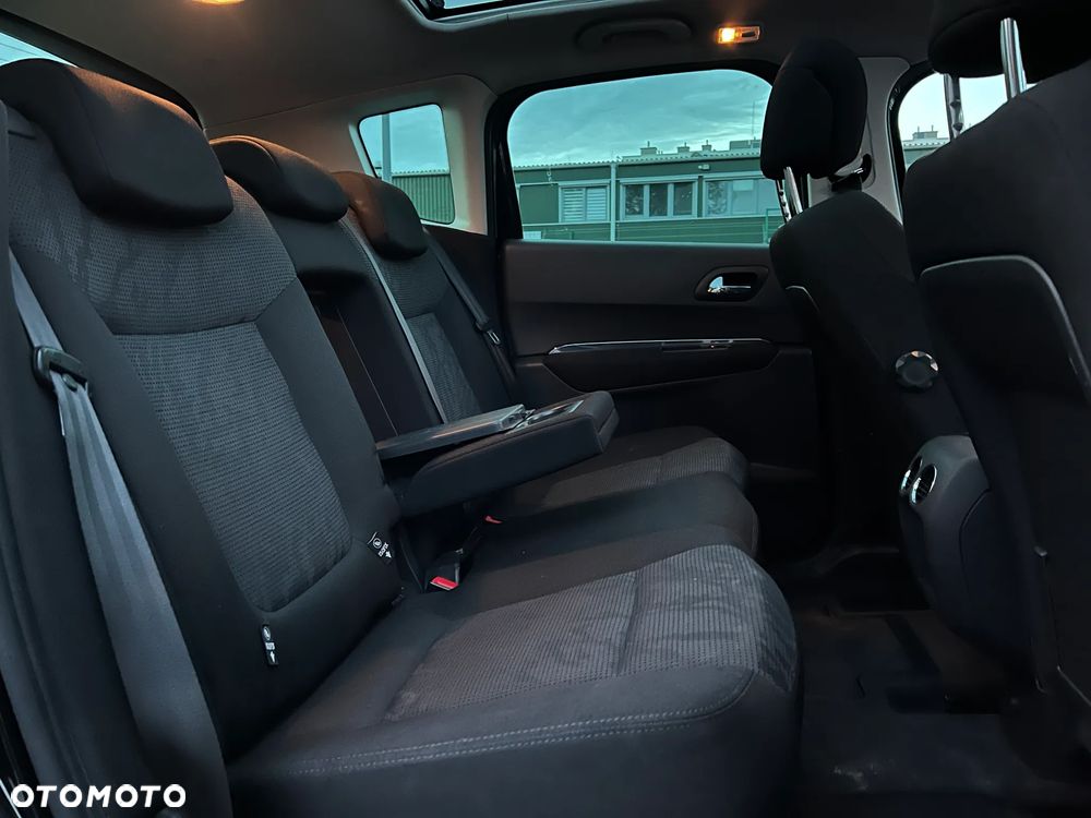Peugeot 3008 - 23