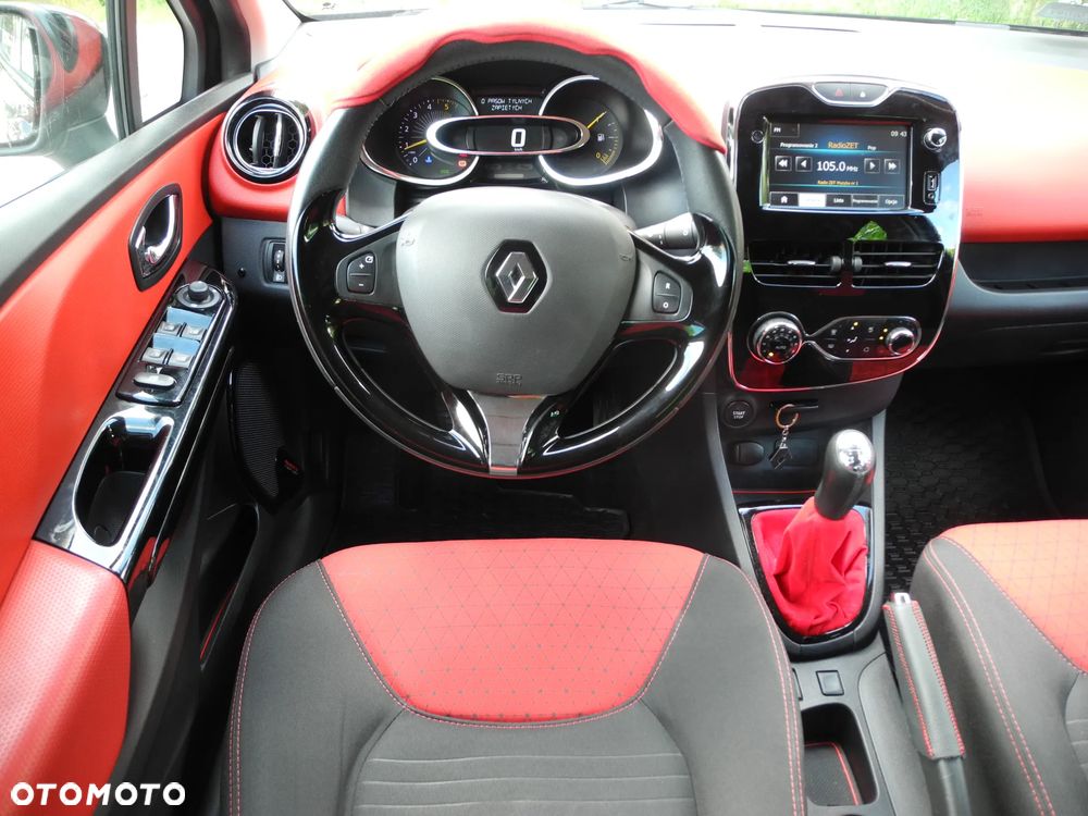 Renault Clio - 8